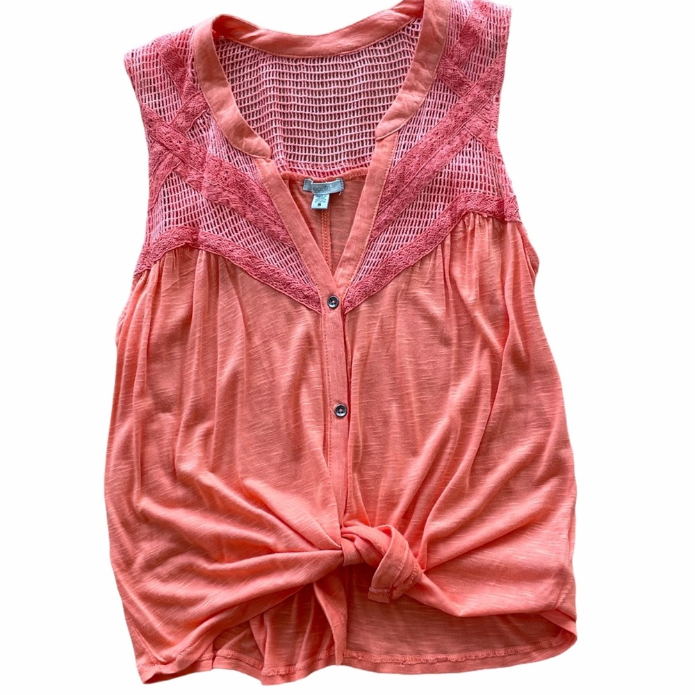 Ecote Sleeveless Button down Mesh Top